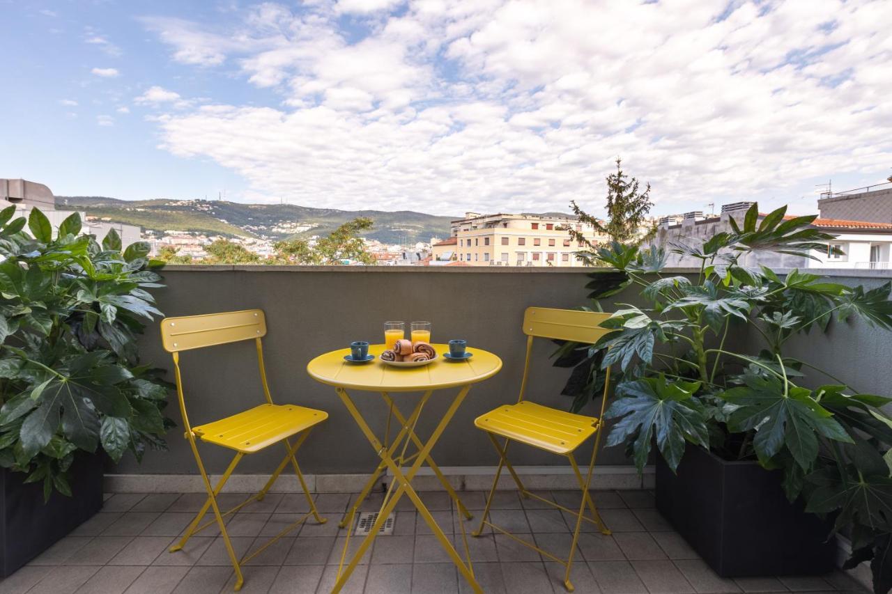 Esclusiva Suite Con Terrazza/Ultra Wi-Fi/Free Park Trieste Exterior photo